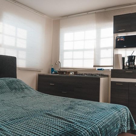 Klip Lagoon Apartsments Oranjestad Esterno foto