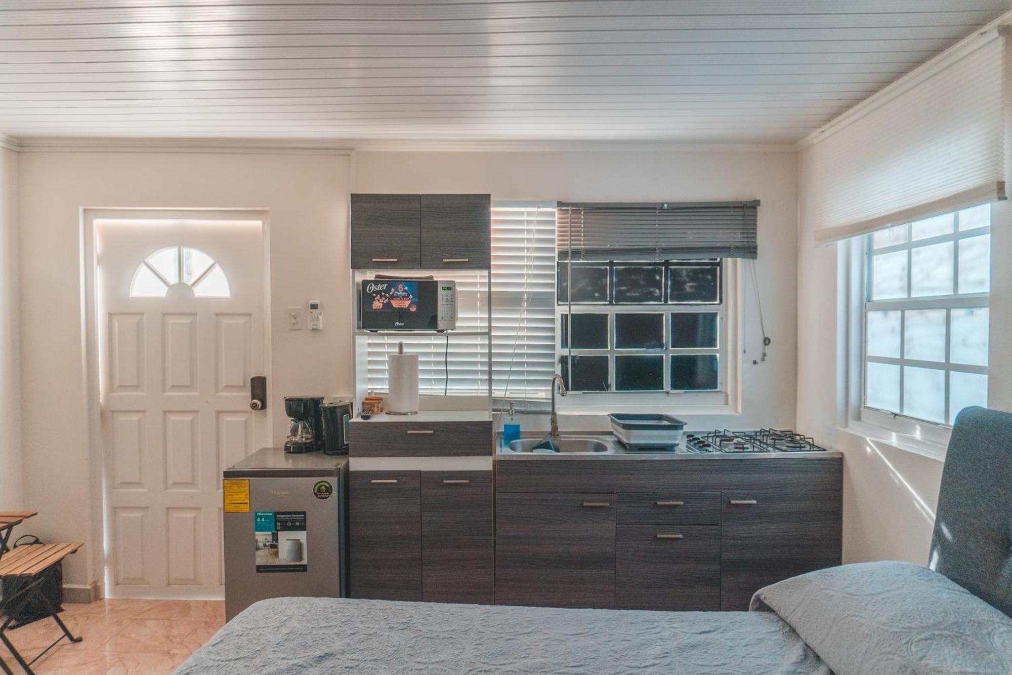 Klip Lagoon Apartsments Oranjestad Esterno foto